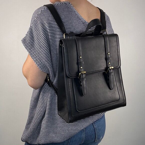 Jen & Co Black Vegan Leather Convertible Backpack Crossbody Minimalist Purse Bag - Picture 1 of 9